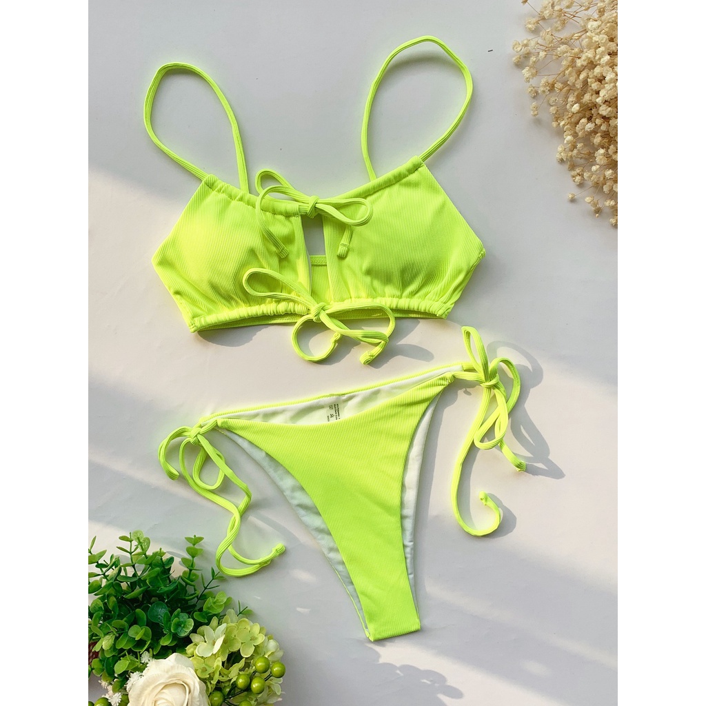 Bikini Hai Mảnh Màu Sắc Đơn Giản Cho Nữ