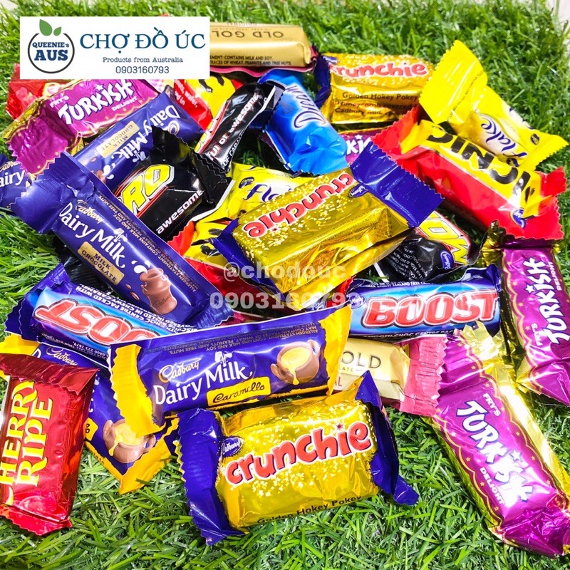 Kẹo Chocolate CADBURY FAVOURITES - nhập Úc