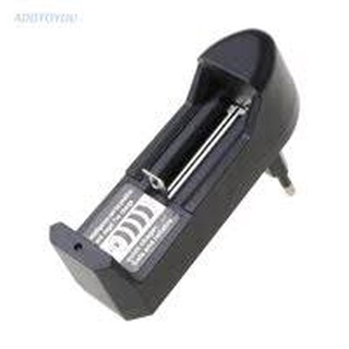 Sạc 3v7 18650 đa năng sạc được nhiều kích cỡ pin sạc