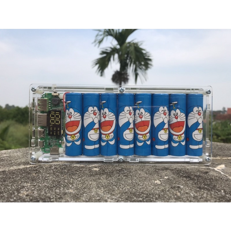 SẠC DỰ PHÒNG TRONG SUỐT SKIN DOREMON
