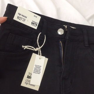 Quần jeans ống loe