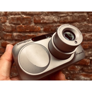 Máy ảnh film Minolta Capios 25 đa dụng