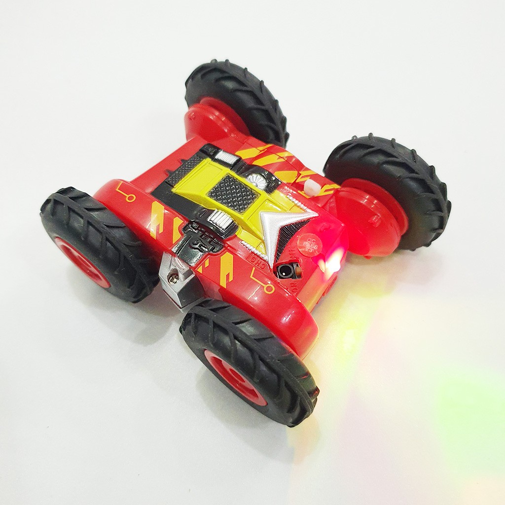 Xe Điều Khiển Tốc Độ Cao Lộn Xoay 360 Độ Happy Cow 777-606 RC 2.4GHz Stunt Car 2WD High Speed Có Hộp Đẹp Làm Quà Cho Bé