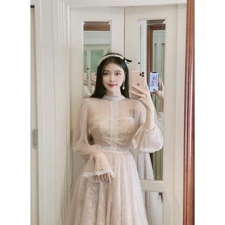 Váy ren tiểu thư tay phồng