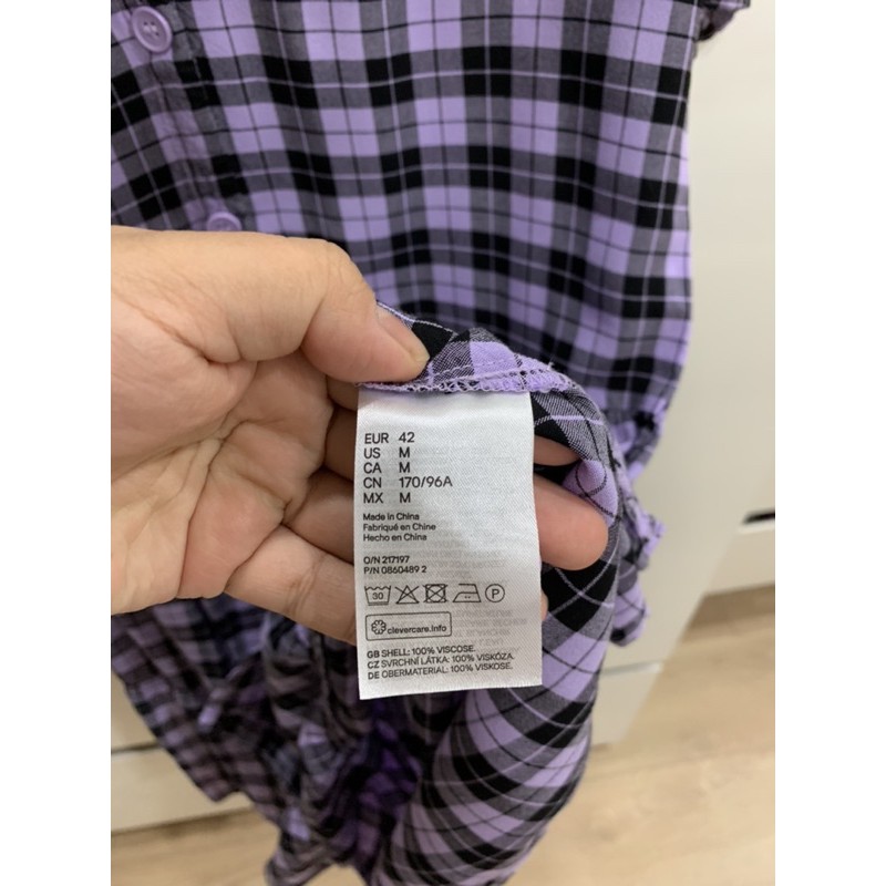 Đầm H&M caro tím size M chính hãng mới 95%