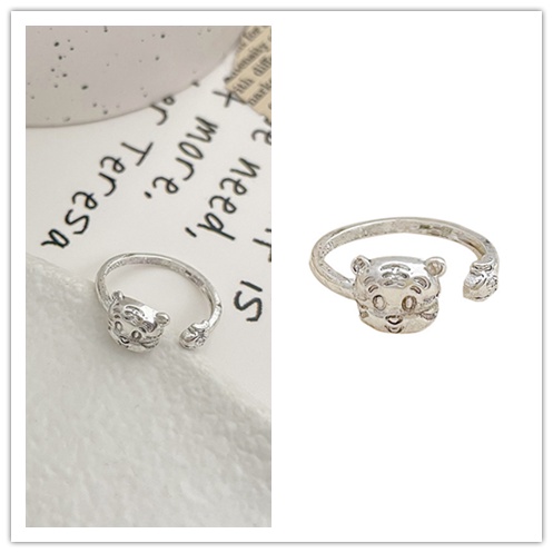 Bộ 1/2 Nhẫn Bạc Khắc Chữ Phong Cách Hy Lạp Thời Trang