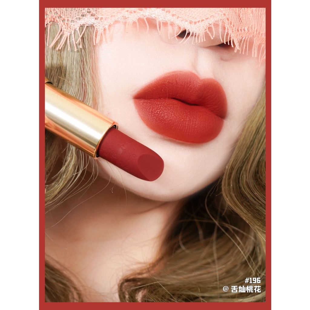 Son môi Lancome 196-274-888 màu lì phối ren dập nổi họa tiết năm mới