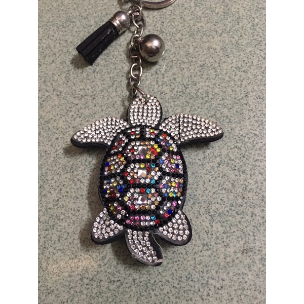 Nóc khoá hình rùa khảm đá nhiều màu si tuyển Nhật