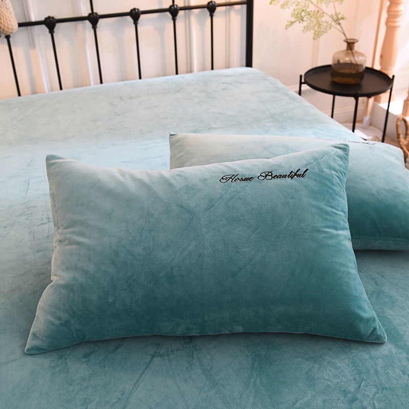 Bộ 2 Vỏ Gối Lông Nhung Mềm Mại Kích Thước 48 * 74cm