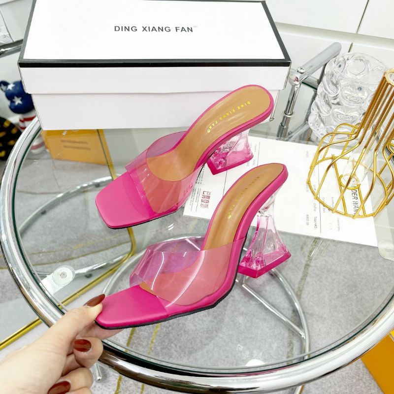 Guốc mica gót loe trong màu sắc hồng xanh đen bạc cam