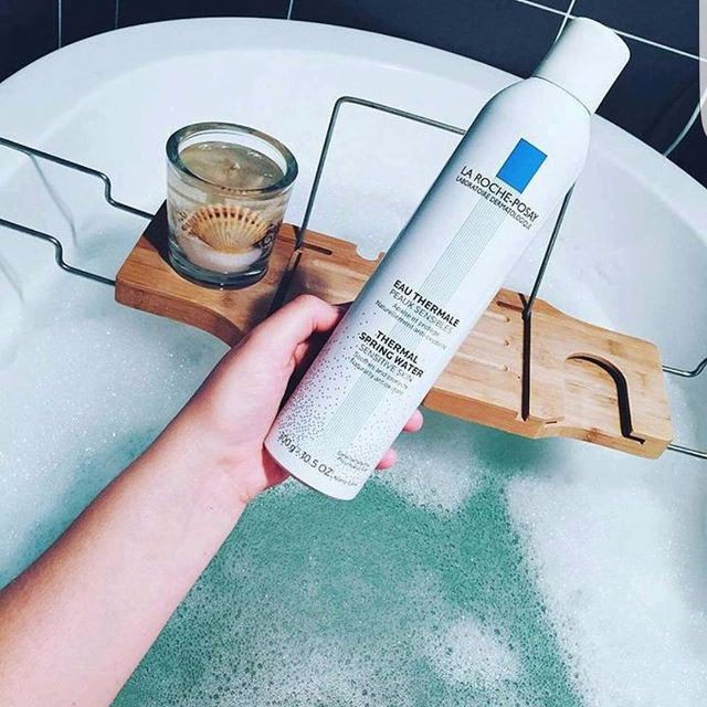 Xịt khoáng La Roche Posay Thermal Spring Water 300ml giúp làm dịu và bảo vệ da