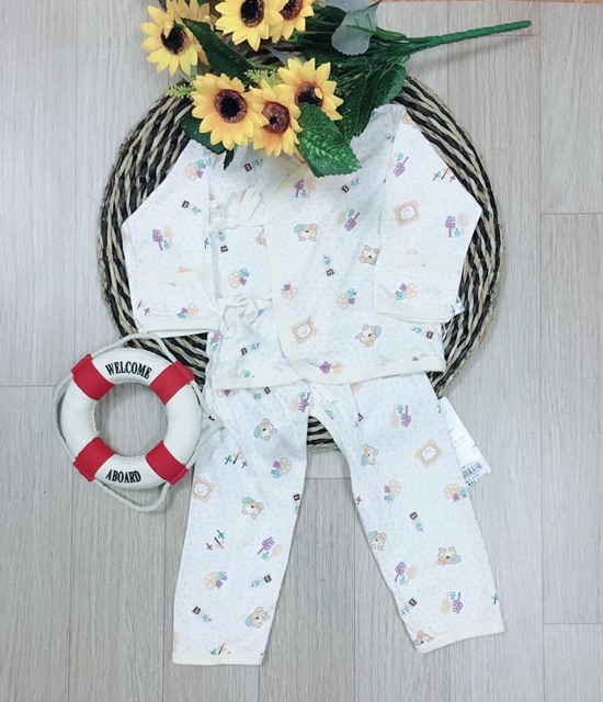 Combo 4 bộ sơ sinh quảng châu cho bé