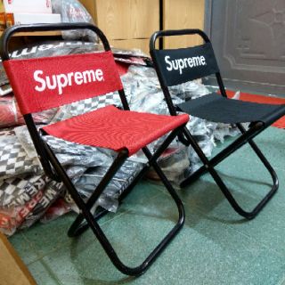 Ghế gấp Supreme