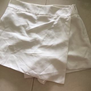Short( maitran Hien)