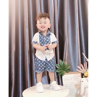 Bộ sơ mi phối L.V.V cho bé trai