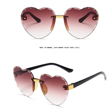 Kính mát gọng trái tim hoạt hình dễ thương cho bé