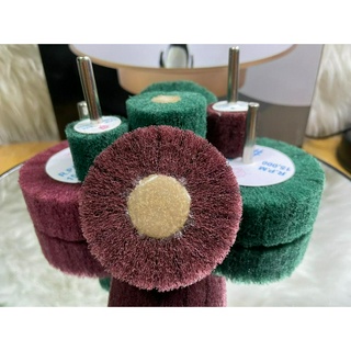 Nhám carem nỉ,Nhám trụ nỉ ,Nhám chuôi nỉ xanh đỏ kích thước 40x25mm cốt 6mm