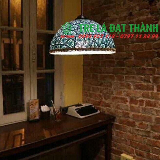 ĐÈN MÂY TRE ĐAN TREO TRẦN: HOA THỊ TRÒN
