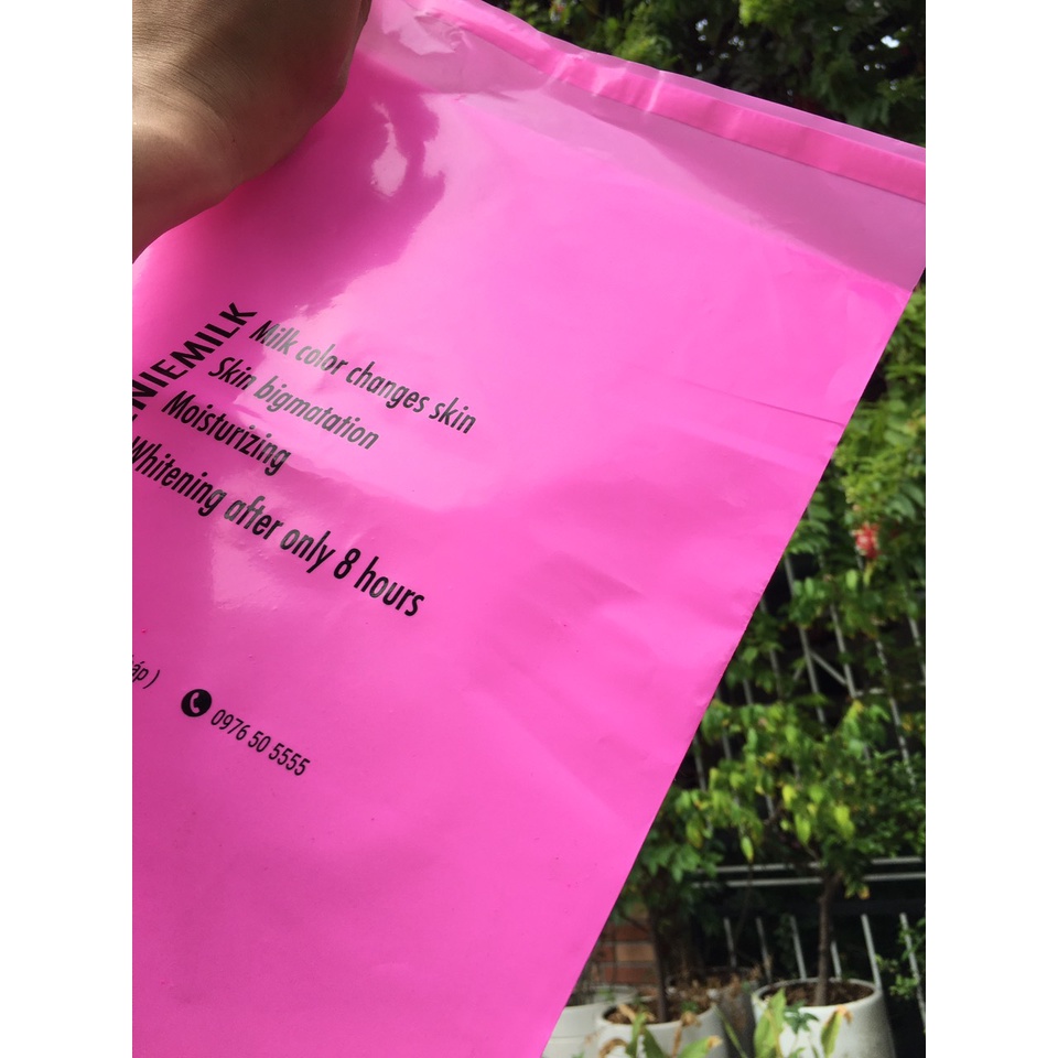 In túi nilon theo yêu cầu.Túi nilon loại tốt,chất liệu bóng dày đẹp. Có nhận in bao bì theo mẫu. In túi nilon rẻ 1