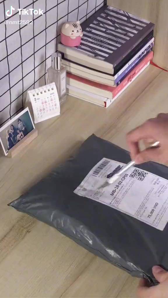 Quần ống rộng nhung tăm dáng dài - quần ống rộng 3 màu tùy chọn hot trend phong cách | BigBuy360 - bigbuy360.vn