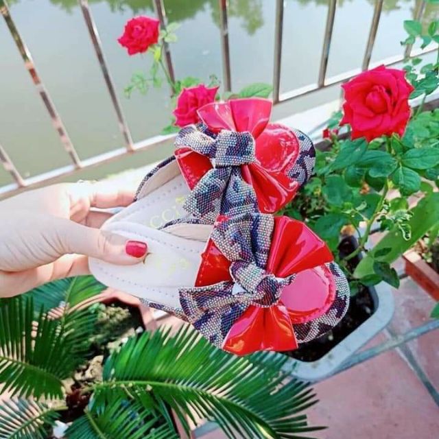Sục bé .siêu xinh giá cực rẻ