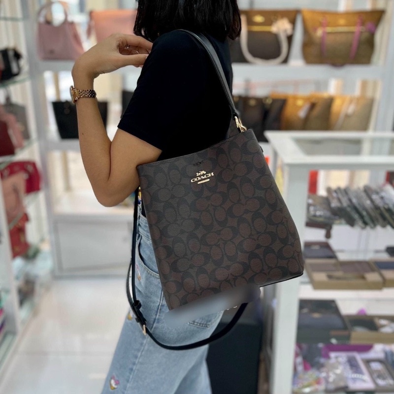 Túi COACH 91512 TOWN BUCKET BAG IN SIGNATURE CANVAS