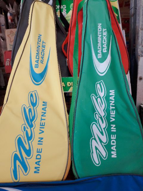 Vợt cầu lông Nike