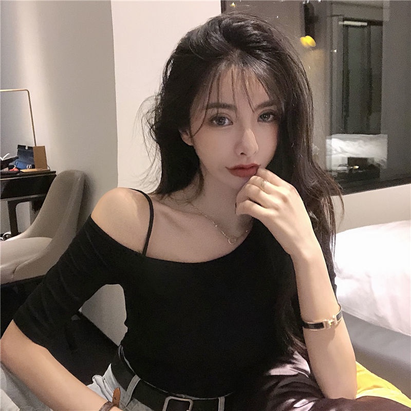 Áo Thun Tay Lửng Lệch Vai Phong Cách Mới Quyến Rũ Cho Nữ