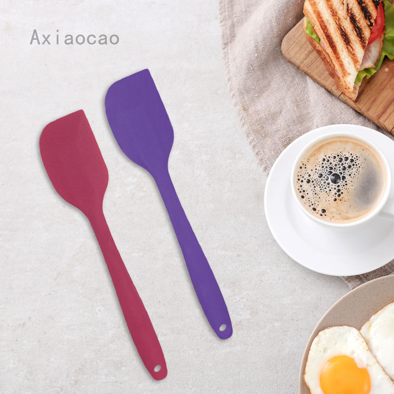 Xẻng Silicone chịu nhiệt dùng làm bánh tiện dụng