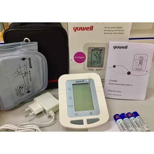 Máy đo huyết áp điện tử bắp tay Yuwell YE660B