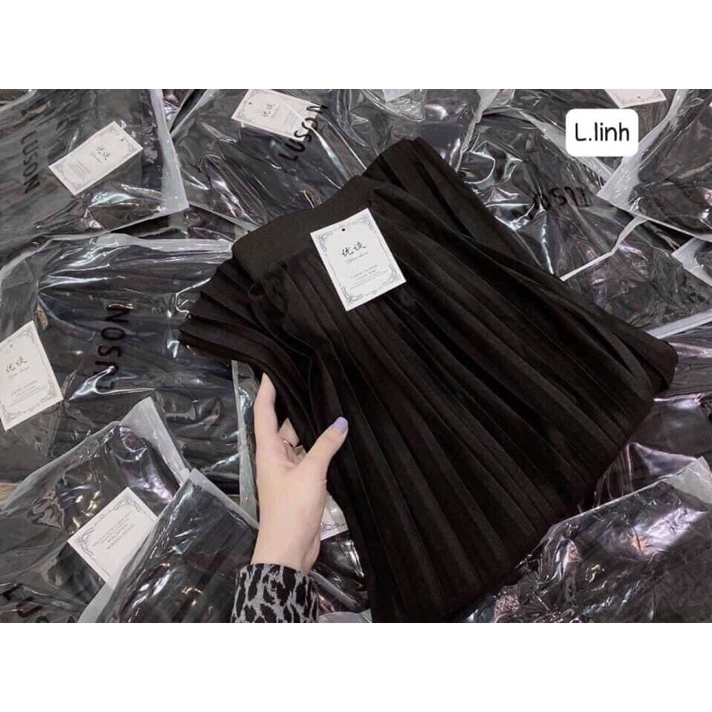 Chân váy xếp ly đen dáng dài chân váy đen xòe công sở