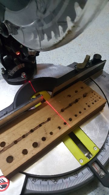 Cưa góc Ryobi 254mm