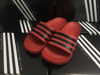 Dép adidas duramo