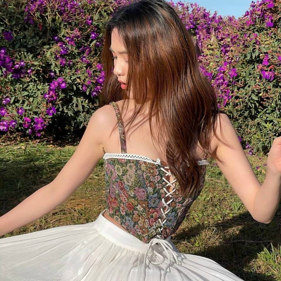 Áo 2 dây croptop thổ cẩm hoa lá đan dây phong cách vintage