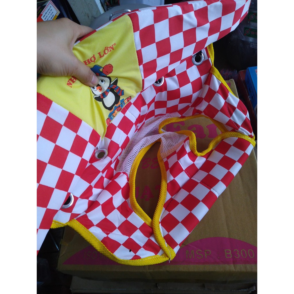 Đệm ngồi xe em bé tập đi nhiều màu