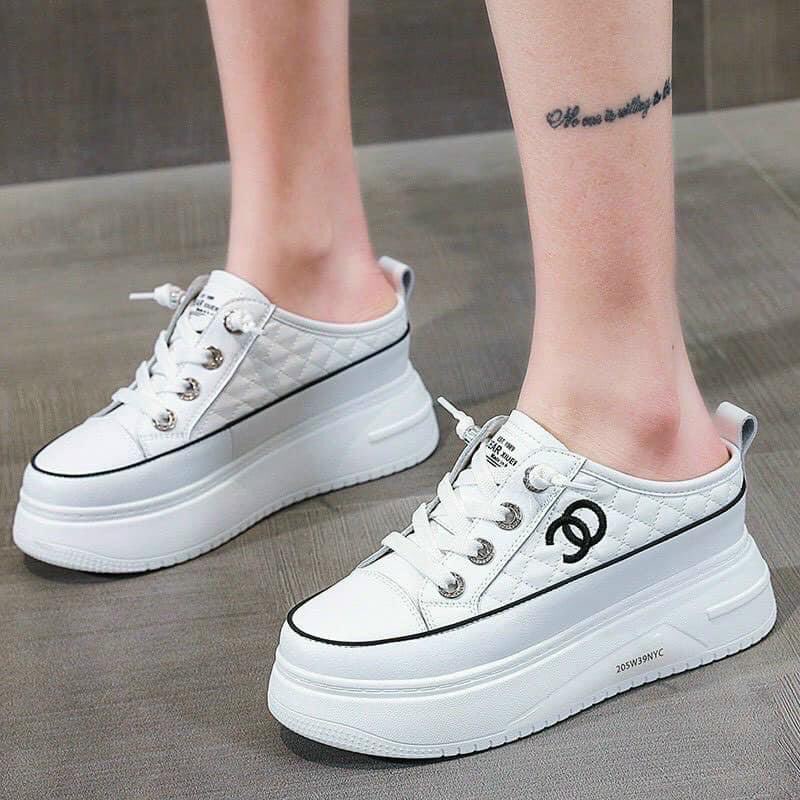 Giày Sục Thể Thao Nữ Đế Cao Hở Gót-Giày Bata Nữ Hàn Quốc Chất Da Mềm Êm Chân Tăng Chiều Cao