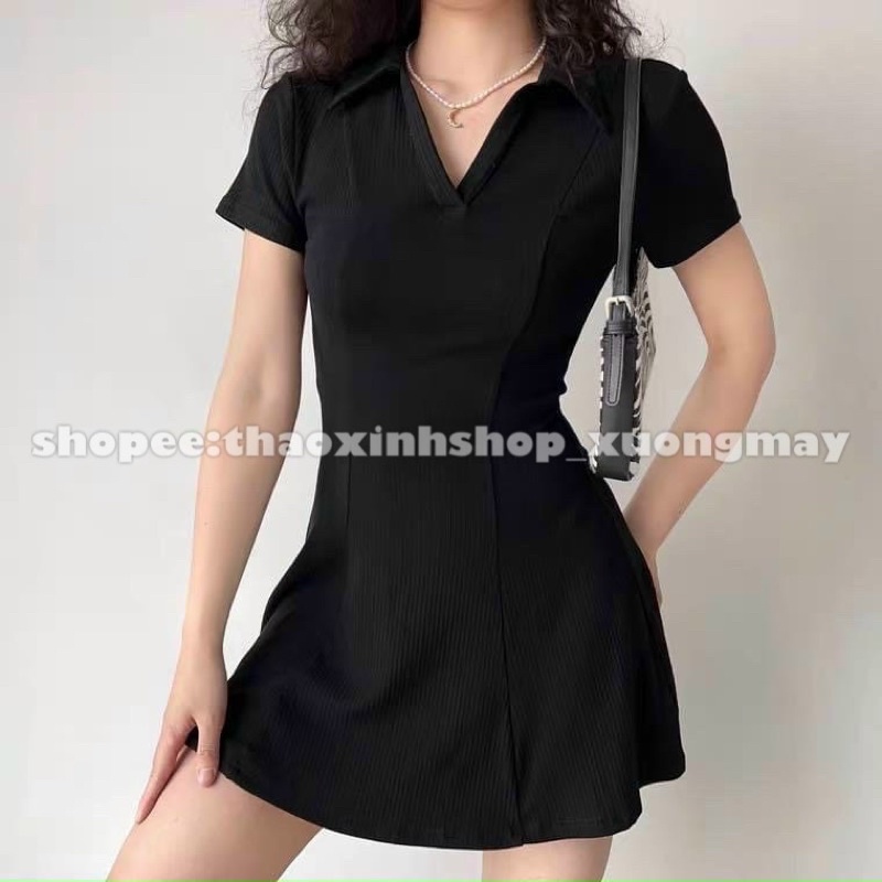 Đầm polo đen xoè 8 mảnh