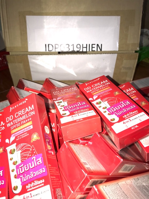 Kem chống nắng dưa hấu DD Cream WaterMelon SPF50+++ | BigBuy360 - bigbuy360.vn