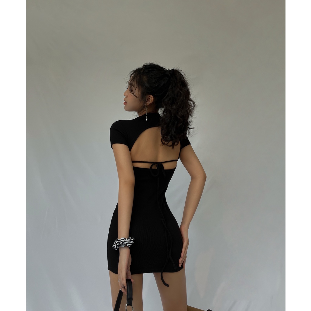 Đầm ôm body hở lưng tay ngắn - M DRESS - DEPASS