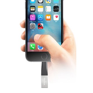 USB SanDisk iXpand cho iPhone, iPad, PC 32GB