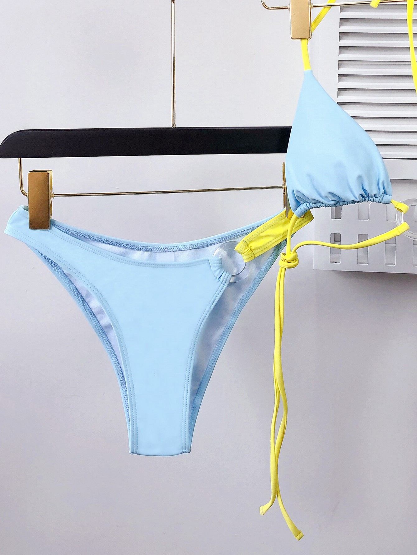 Bikini Màu Hồng / Xanh Thiết Kế Dây Đan Chéo Ngực Quyến Rũ | BigBuy360 - bigbuy360.vn