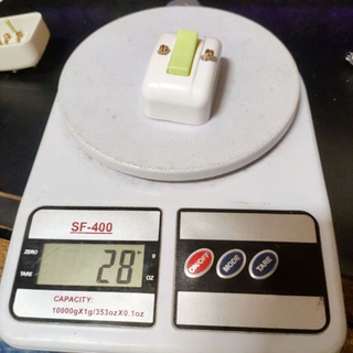 CÔNG TẮC ĐIỆN VESA (gắn vào tấp lô - bảng điện) 2 CHẤU & 3 CHẤU