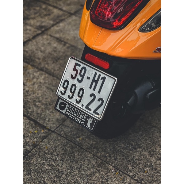 ĐẾ BIỂN SỐ VESPA NHÔM CNC