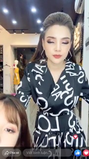 Váy Elsa chữ CChat