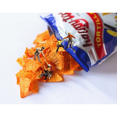 Snack Bắp Ăn Liền Happy Tos Bắp Vị Bắp Nướng Gói 140g - Nhập Khẩu Indonesia