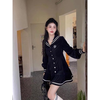 Váy nhung viền khuy cài thêu ngực vải dày