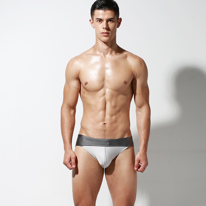 Quần Bơi Tam Giác Lưng Thấp Màu Sắc Tương Phản Thời Trang Dành Cho Nam Giới