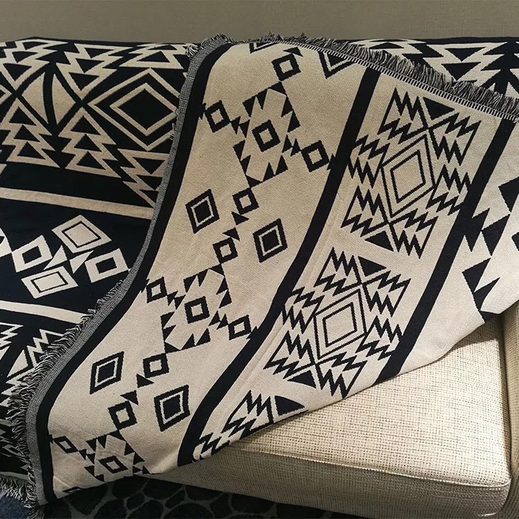 Chăn phủ sofa theo phong cách Châu Âu