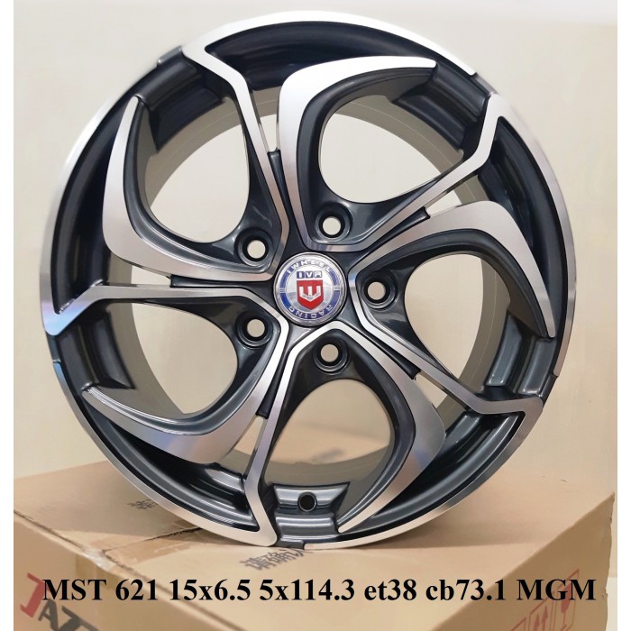 Lazang 15 inch 5x114.3