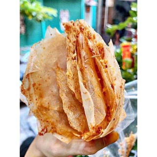Bánh tráng muối tỏi xì ke